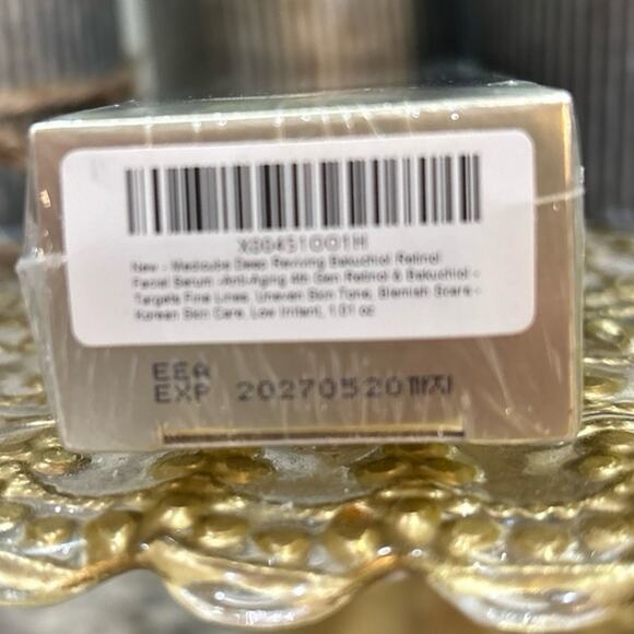 medicube Deep Vita A Retinol Serum 30 ml (sealed package) - Picture 2 of 2